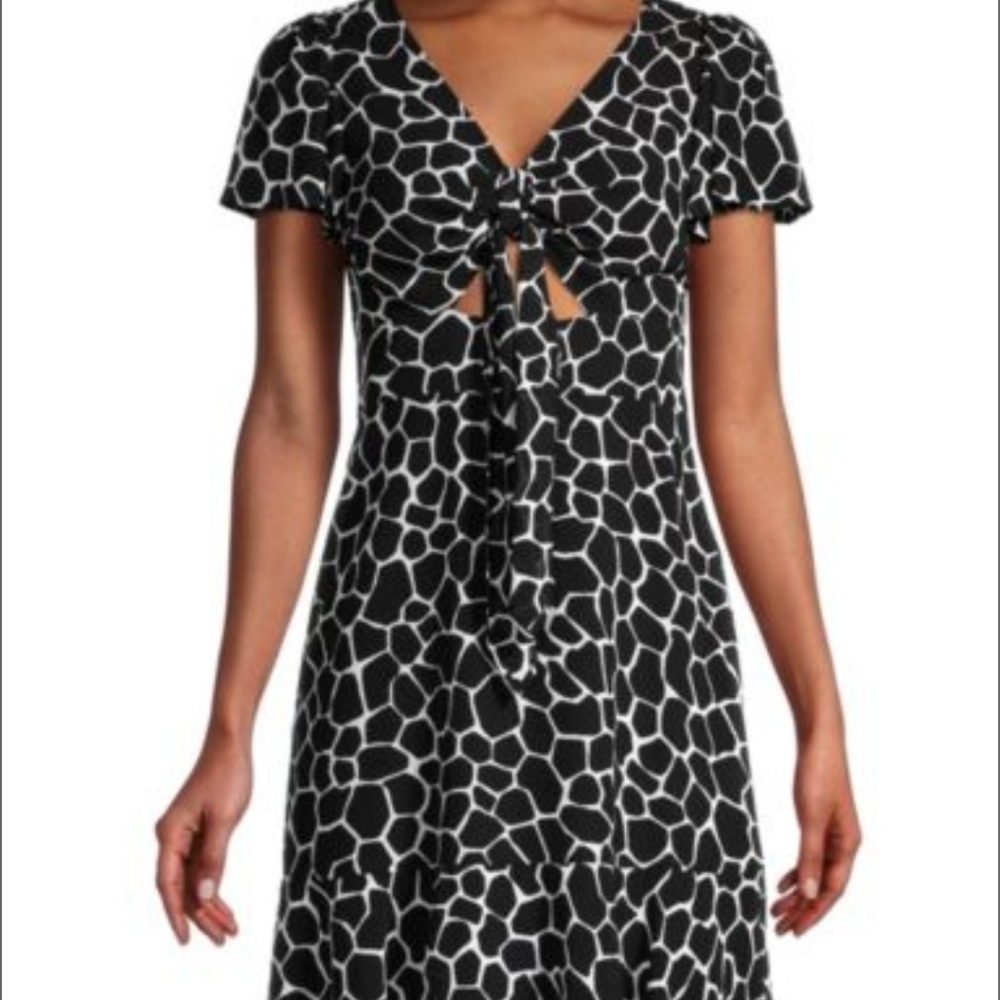 Black and White Patterned Dress MICHAEL MICHAEL KORSNubian Giraffe Print Mini Dr